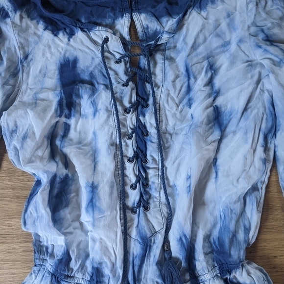 American Eagle Tie Dye Bell Sleeves Romper - Picture 3 of 9